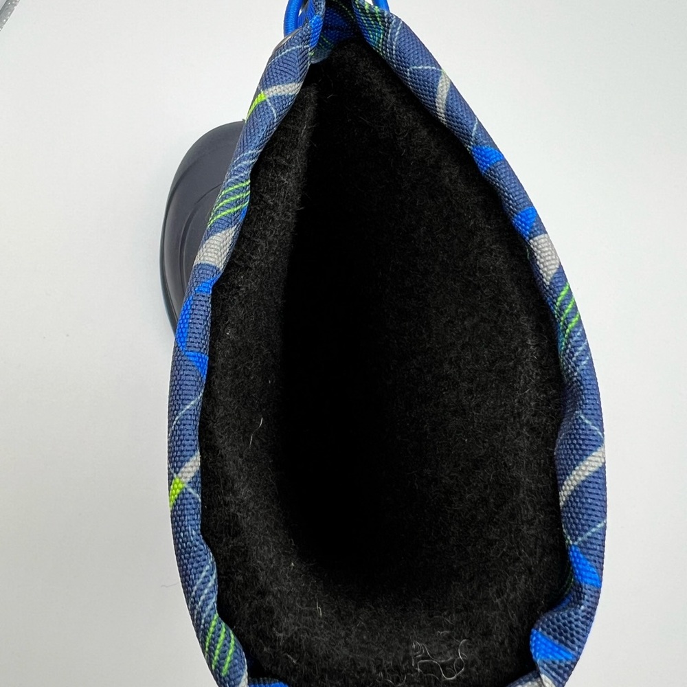 Kamik Children’s/Infants Size 2 Snow Boot - Picture 7 of 8